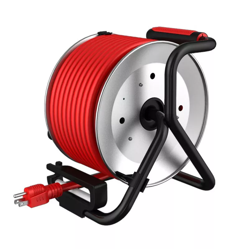 4 çıkış USB2.4A Metal Kordon Makarası 50ft